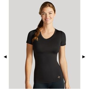 Tommie Copper Recovery short sleeve V neck